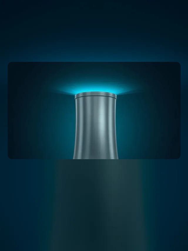 Torre de enfriamiento metálica con luz cian brillando en la parte superior sobre fondo oscuro