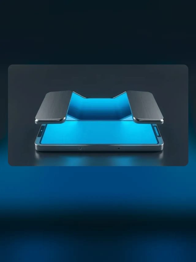 Smartphone plegable metálico que se abre como un libro, con pantalla interior brillante