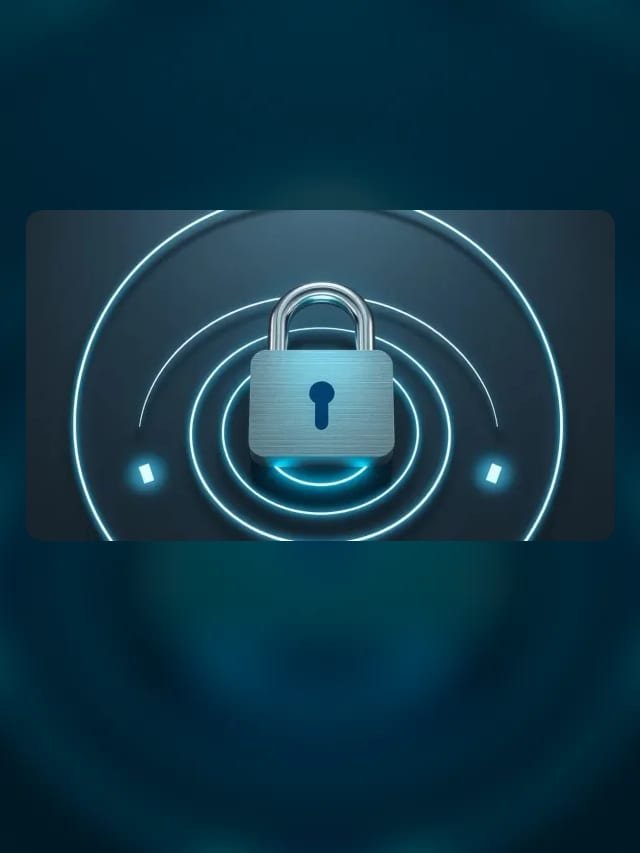 Candado luminoso en cian sobre ondas de Wi-Fi en un fondo oscuro